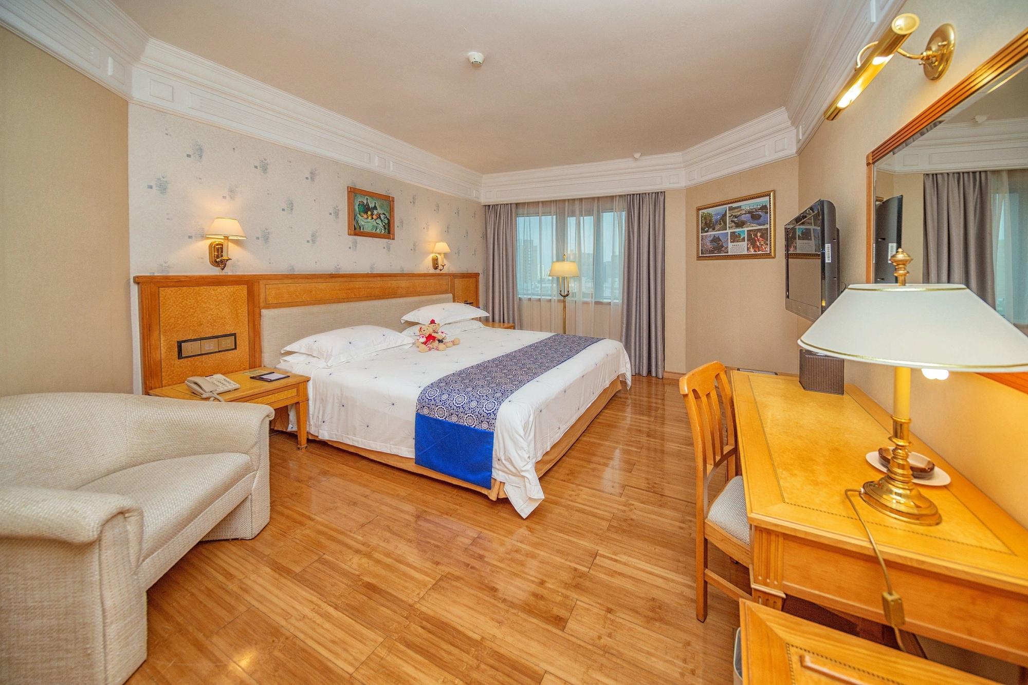 Hotel Silverland Dongguan  Exteriör bild