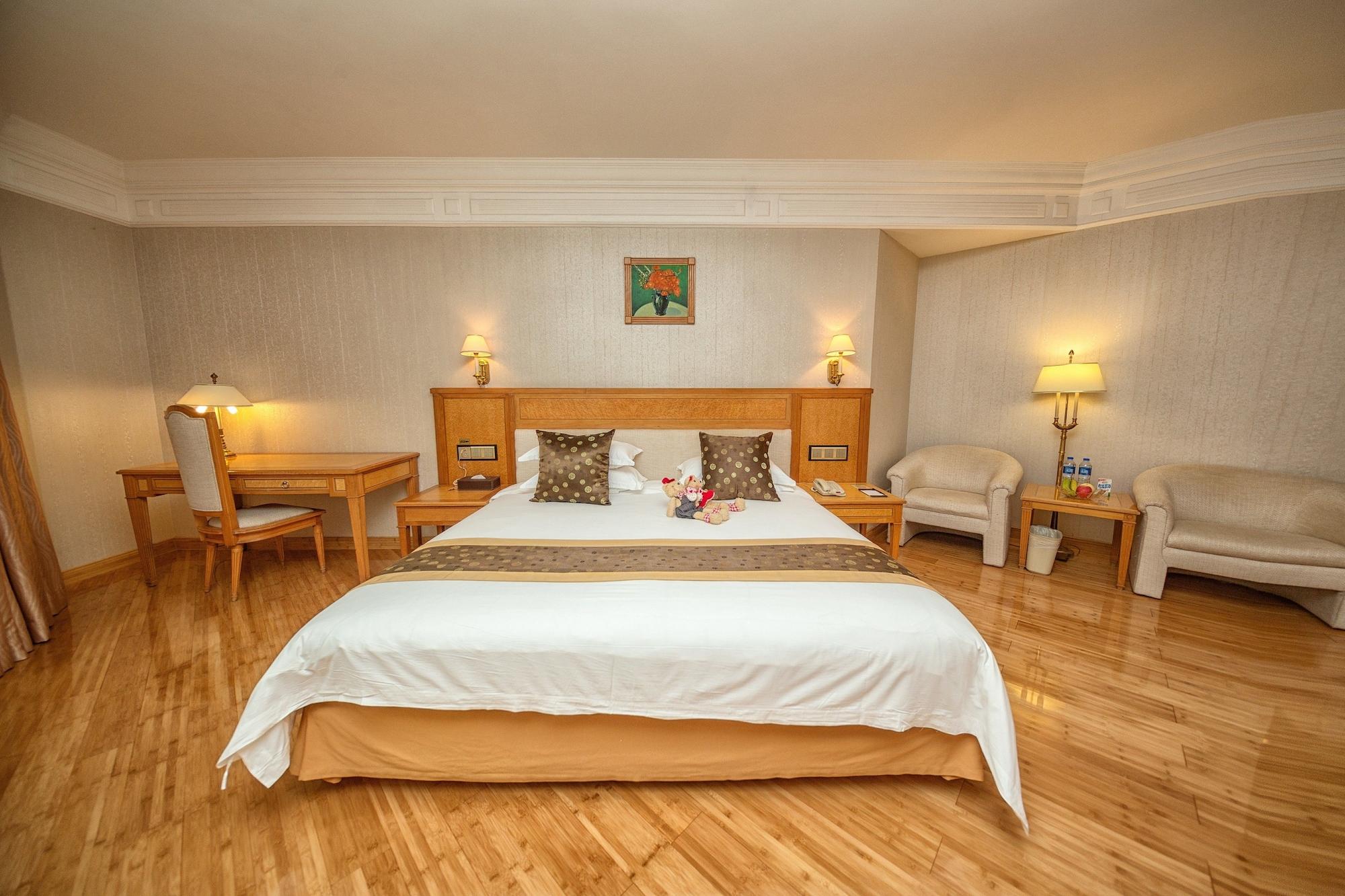 Hotel Silverland Dongguan  Exteriör bild