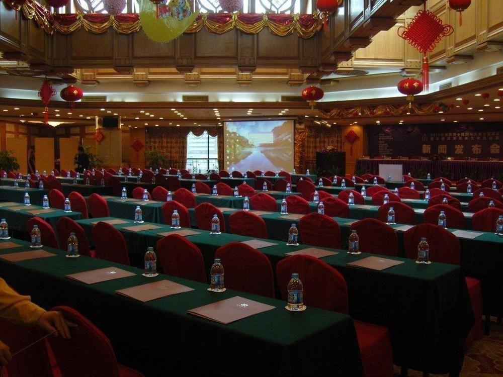 Hotel Silverland Dongguan  Exteriör bild