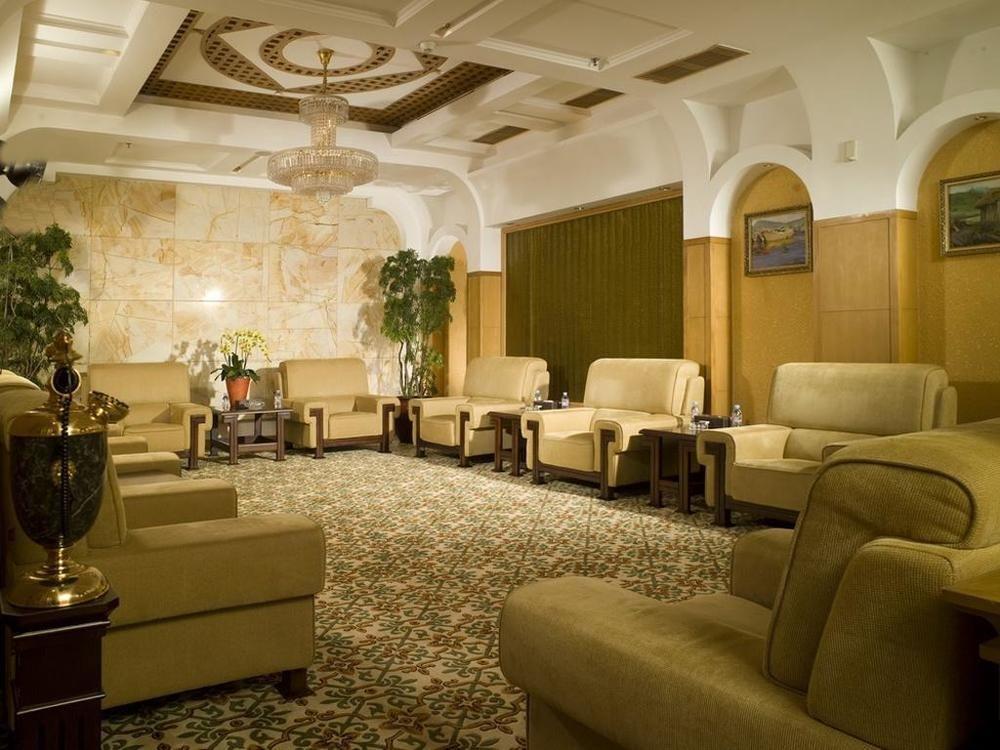 Hotel Silverland Dongguan  Exteriör bild